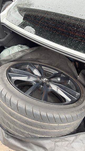 Product image 8 of 9