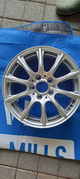 Mercedes-Benz vanne 6,5Jx16H2 ET38 hopea