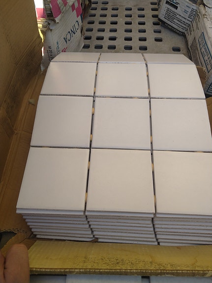 Lattialaatta 10x10