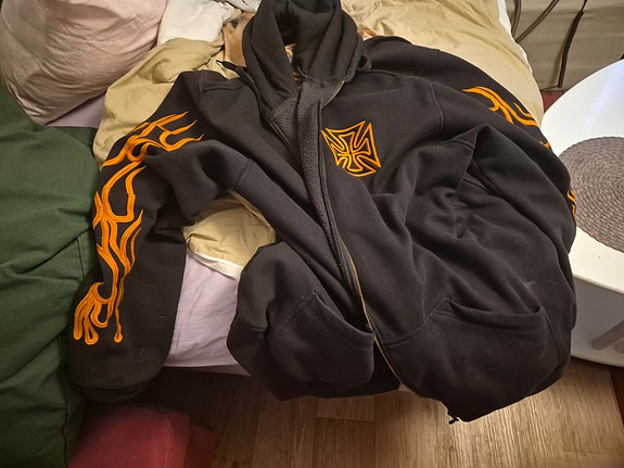 Product image 4 of 6