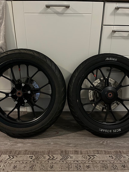 Product image 2 of 6