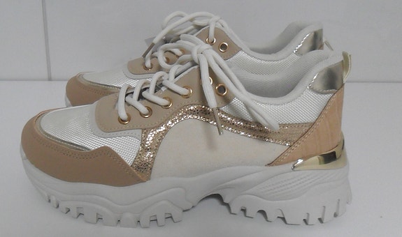 Matalavartiset platform-tennarit (paksupohjaiset lenkkarit) beige-valkoisena, 40