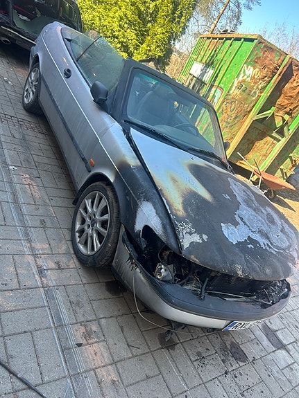 Saab 900 cabriolet osina