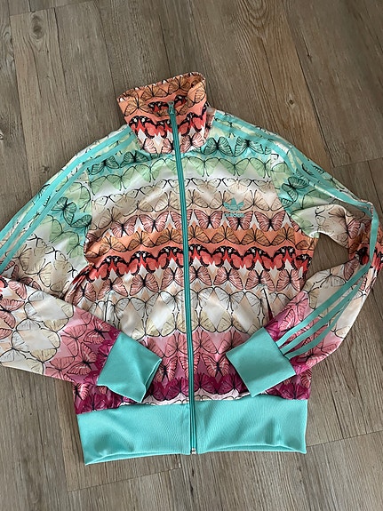 Adidas verkkaritakki, 38