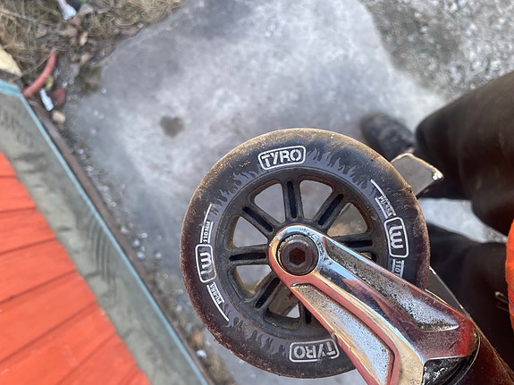 Product image 7 of 9