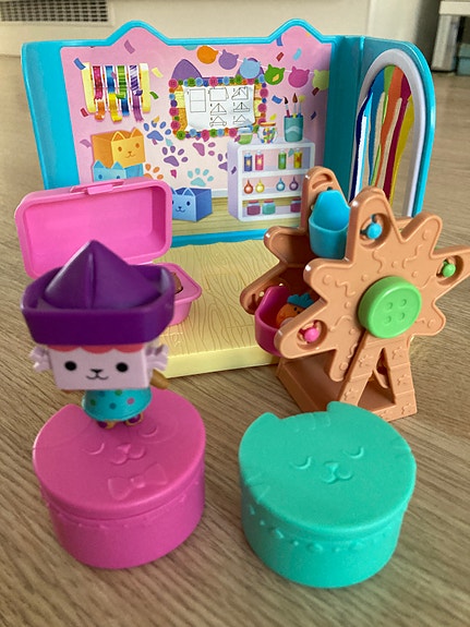 Product image 2 of 4