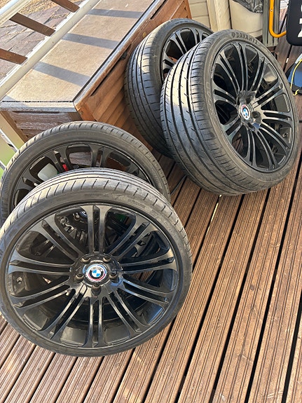 Bmw style 220 20" vanteet renkailla