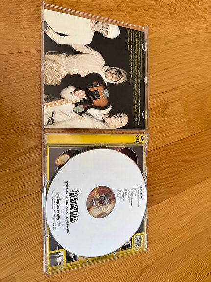 Product image 2 of 4