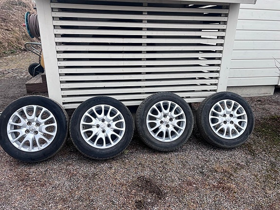 Toyota alumiinivanteet renkailla
