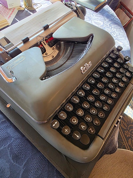 Product image 2 of 9