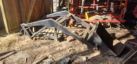 Valmet etukuormaaja