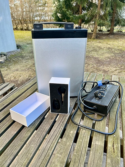 Product image 9 of 10