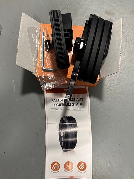 Product image 2 of 4