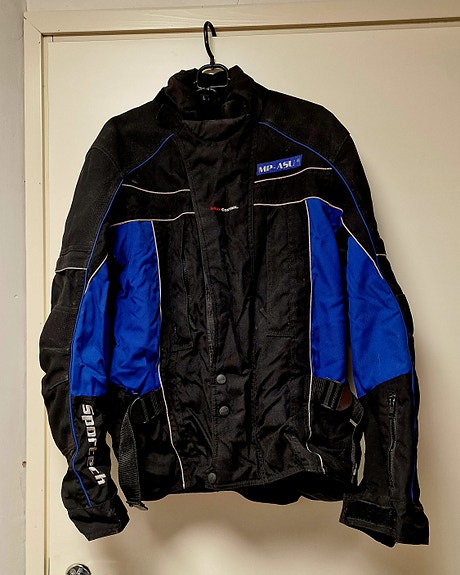 Product image 7 of 8