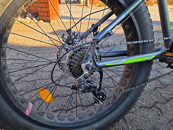 Product image 5 of 6