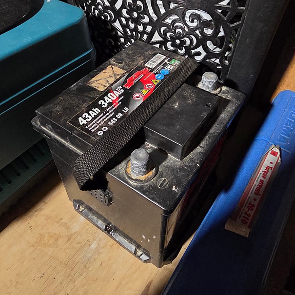 Product image 3 of 6