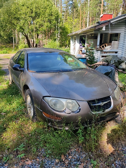 Chrysler 300m