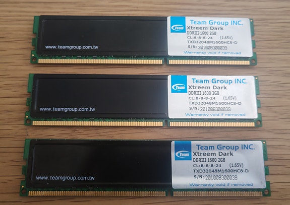 3 x 2GB DDR3 1600 RAM