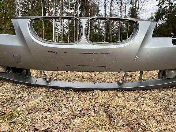 BMW etupuskuri hopea