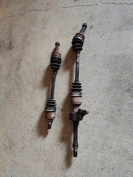 Suzuki swift vetoakselit -99vm
