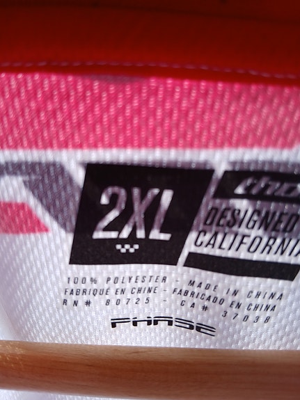 Product image 9 of 9