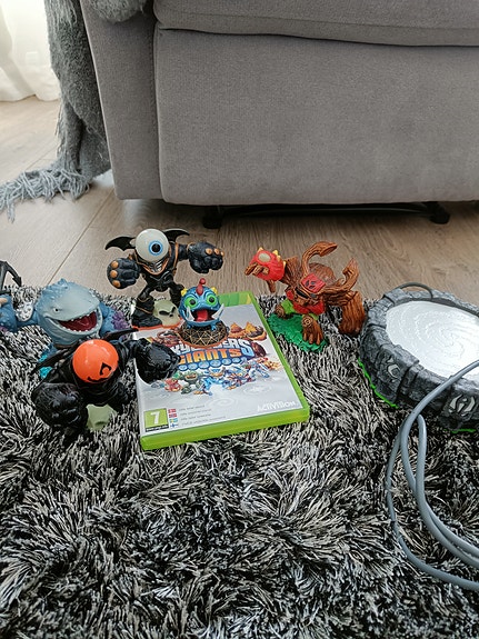 xbox360 skylanders giants peli, 5 hahmoa+ portaali