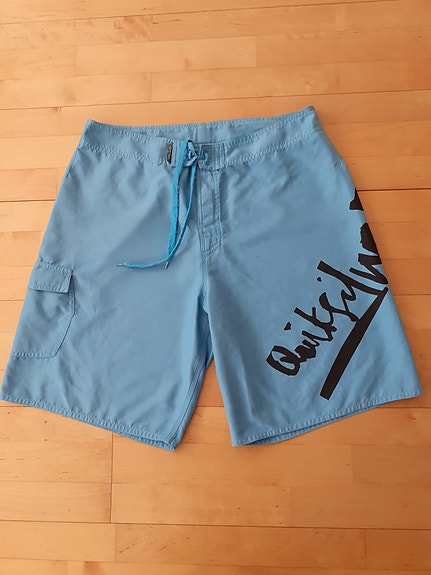 Isot miesten shortsit