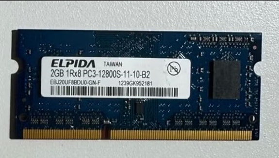 Elpida 2GB RAM-muisti DDR3 SO-DIMM toimivat 1kpl