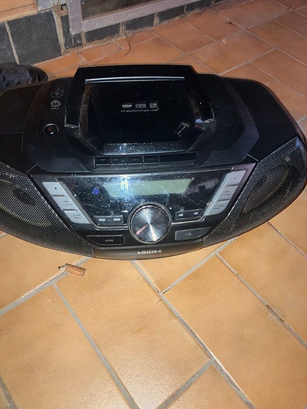 philipin cd,mp3,kasetti,radio-soitin usb jne.