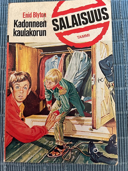 Enid Blyton: Kadonneen kaulakorun salaisuus