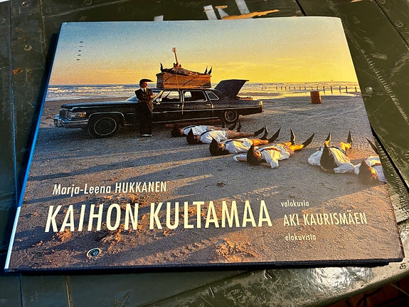 Kaihon kultamaa : valokuvia Aki Kaurismäen elokuvista