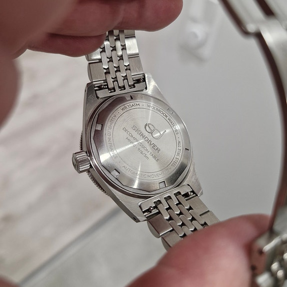 Product image 2 of 9