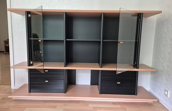 Isku Multiplan hylly
