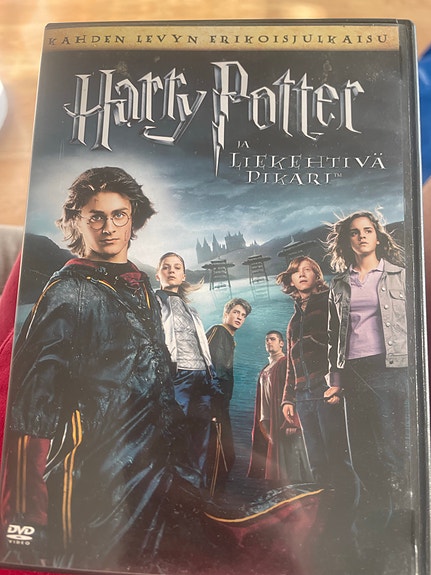 Harry Potter ja liekehtivä pikari DVD-elokuva 2-levyn versio(erikoisjulkaisu)