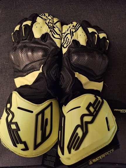 Product image 8 of 9