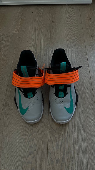 Product image 4 of 8