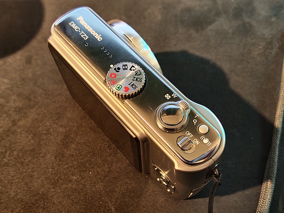 Product image 2 of 9