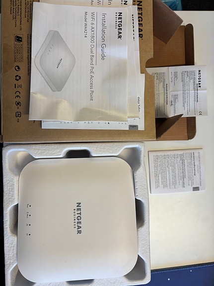 Netgear Business WAX214 Dual Band WiFi -tukiasema
