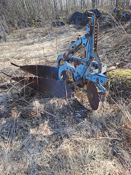 Fiskars kyntäjä aura