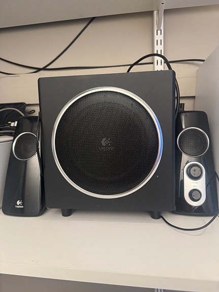 Logitech Z523