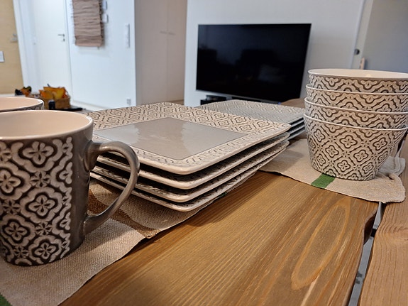 Product image 2 of 8