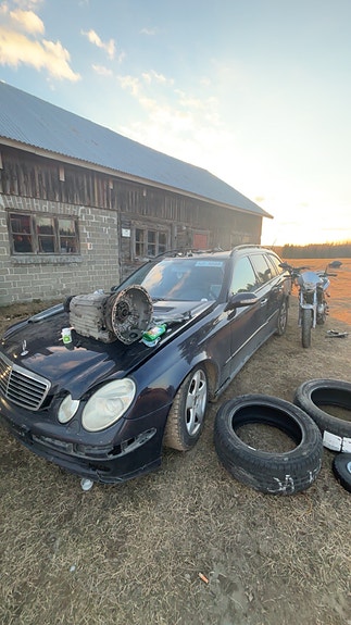 Mercedes-Benz farmari varaosiksi
