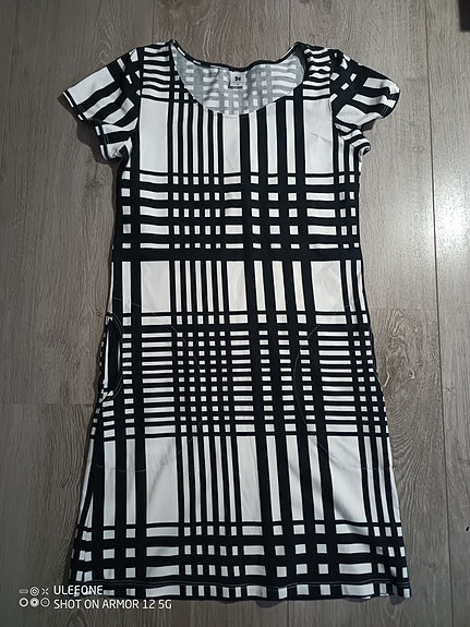 Nanso XS taskut trikoomekko