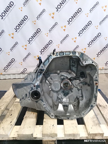 Nissan Käytetty vaihdelaatikko NV200 2015 1.5 Diesel 66kw vaihdelaatikko manuaa