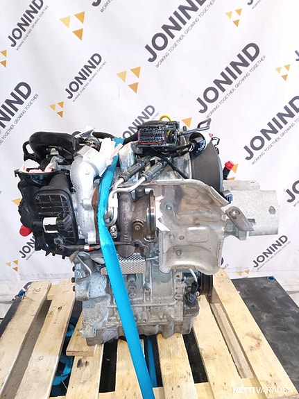 Skoda Käytetty vaihtomoottori Octavia 2019 1 Petrol 85kw moottori DKRF