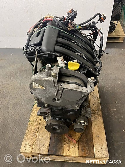 Renault Käytetty vaihtomoottori Megane 2007 1.6 Petrol 82kw moottori K4M812K4M8