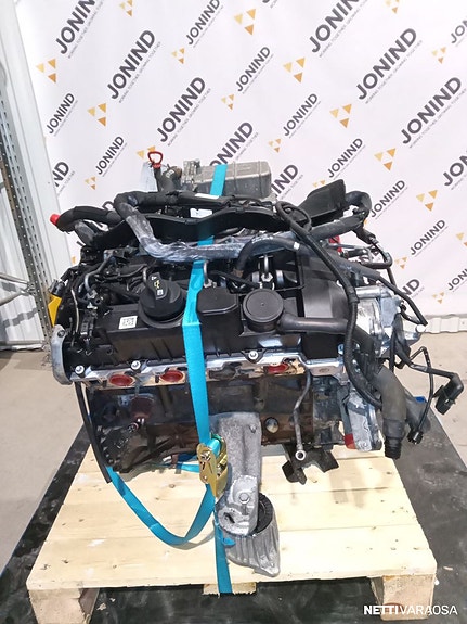 Mercedes-Benz Käytetty vaihtomoottori C 2009 2.2 Diesel 100kw moottori 646811 O