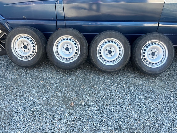Kesärenkaat peltivantein 215/65/16C