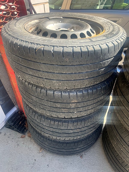 Vannesarja kesärenkailla 215/65/16c