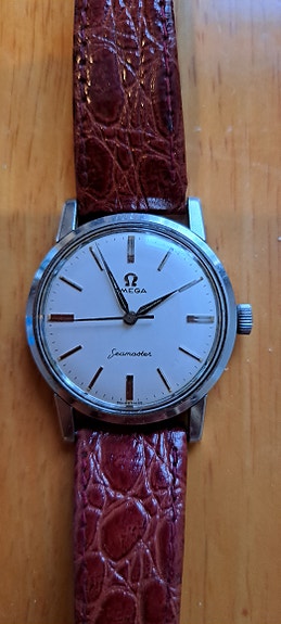 Omega Seamaster rannekello